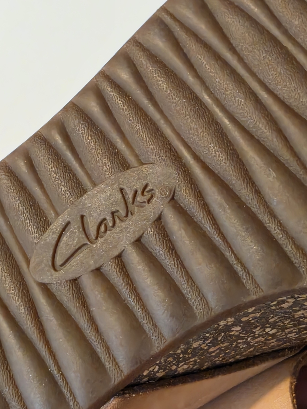 Clarks Women's Brown Leather Wedge Thong Sandals - Picture 8 of 8